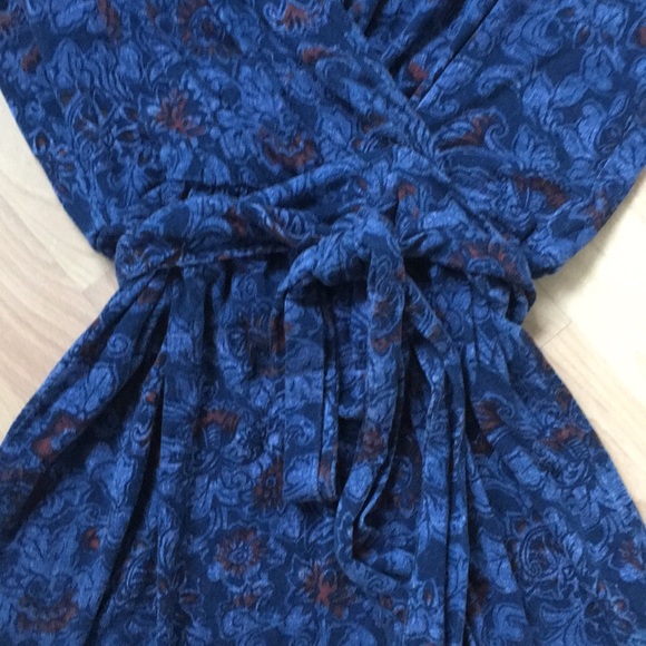 Lucky Brand Wrap Dress - Picture 2 of 5